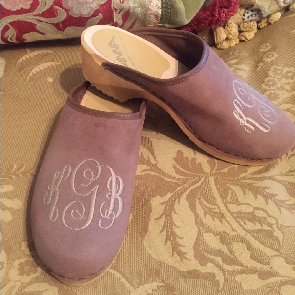 Custom Monogrammed Clogs - The Pink Monogram